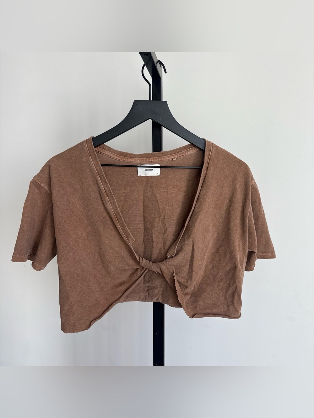 Joah Brown twist front tee S/M